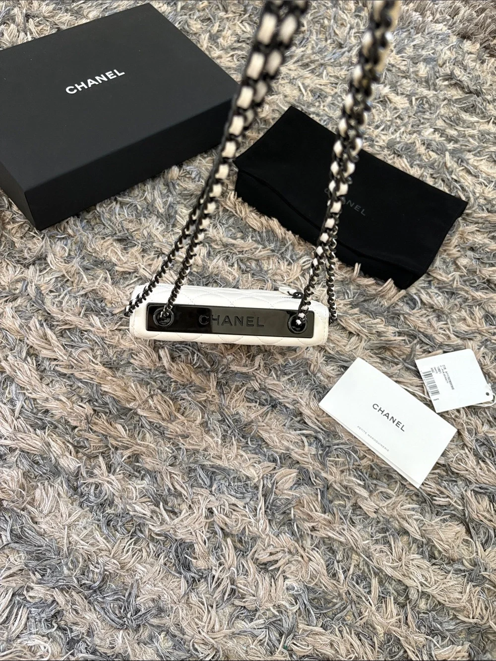 CHANEL 22B White Quilted Lambskin Clutch with Chain Ruthenium Top Bar WOC